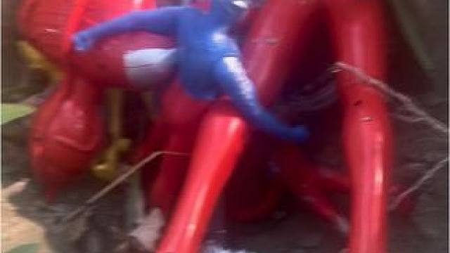 不好了奥特曼有危险了#儿童玩具#拆卸的奥特曼玩具#好玩的玩具