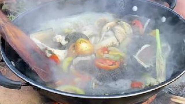 嘟嘟煮菜 #我的乡村生活 #农村美食记录生活 #户外野炊 #非洲嘟嘟#非洲纪录片