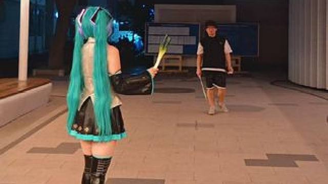 挥拍刻下初音色，羽翼划破次元壁，谁说机械不懂羽毛球#羽毛球 #初音未来cos  #二次元