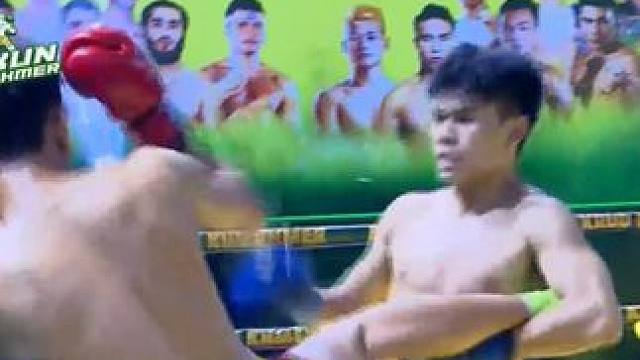 最憋屈的高扫每次高扫都迎来对手一顿狂击#峨眉传奇 #搏击 #格斗 #体育