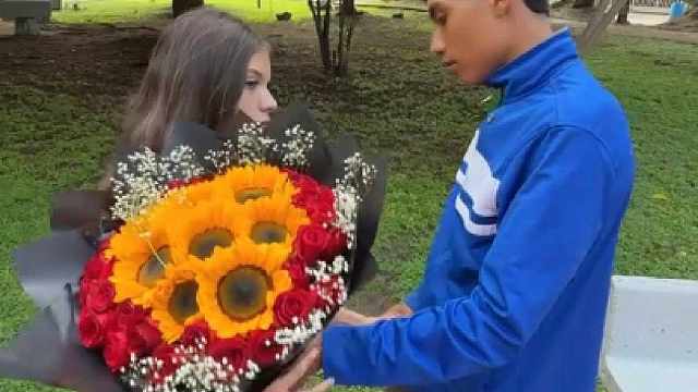 街头挑战，情侣忠诚测试，最后结果如何呢？ 街头挑战，情侣忠诚测试，最后结果如何呢？#街头挑战 #老外