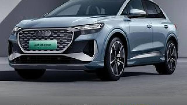 30万暴降至16万！奥迪纯电SUV骨折甩 #奥迪  #SUV  #宝马i3  #奥迪Q4  #新能源