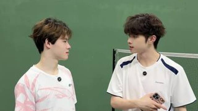 诶刚刚几比几来着？ #羽毛球 #搞笑