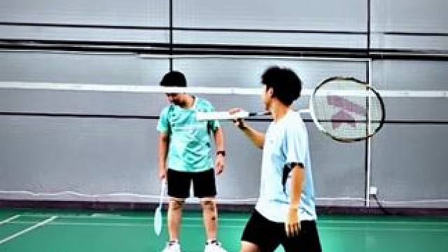 我今天打球的球拍甜区超大#羽毛球