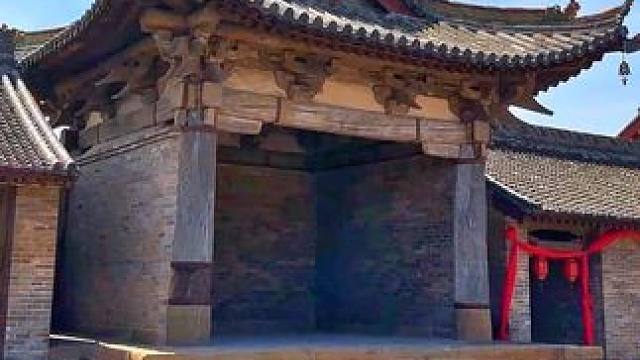 山西高平王报村842年的二朗庙戏台，中国保存最古老的金代戏台 #旅行推荐官#古建筑之美 #我为家乡代