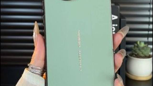 红米k80pro高档素皮手机壳，电镀软边，不沾指纹，久用如新 #红米k80手机壳#红米k80pro手