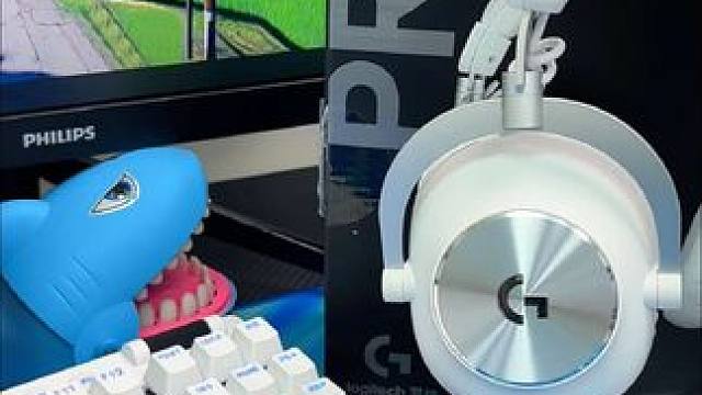 FPS玩家必看！这套装备让你快人一步，听声辨位稳如挂！ #罗技GPWRT快银磁轴键盘 #罗技磁轴 #