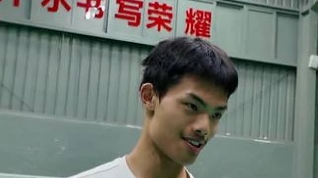 其实羽毛球也没那么好玩~ #羽毛球 #抽象 #真实 #的幸