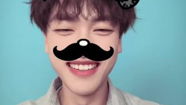 kiyomi ❛‿˂̵✧ #kiyomi手势舞#微笑一号店 #刺痛Hurt