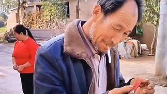 整蛊好友玩具，太好笑了#搞笑视频 #整蛊玩具