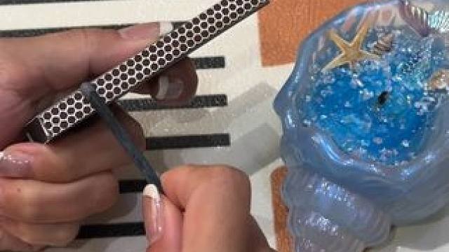 这个香薰蜡烛不得把我朋友迷成制杖~ #玩个很新的东西 #香薰蜡烛