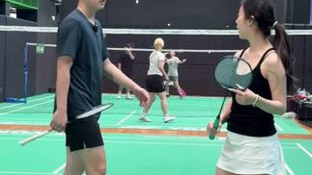 陪练实力大检验！#快驰养车坊换油薅鹅毛#羽毛球#道达尔能源快驰润滑油#免费领鹅毛羽球啦