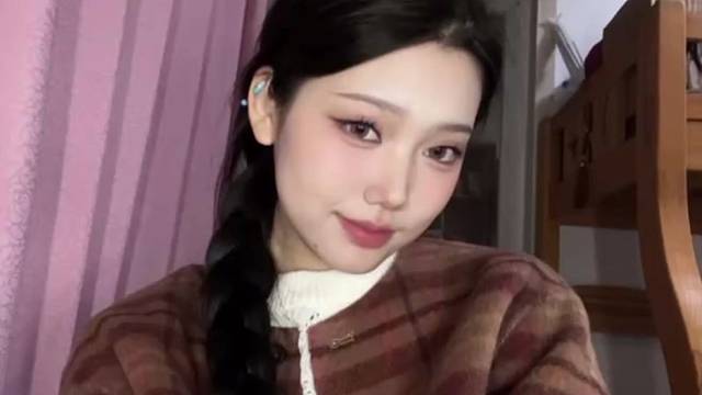 跟我就发誓 跟她们就发米是吧