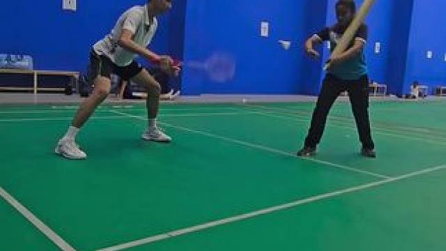 这一桶得有多少球#羽毛球