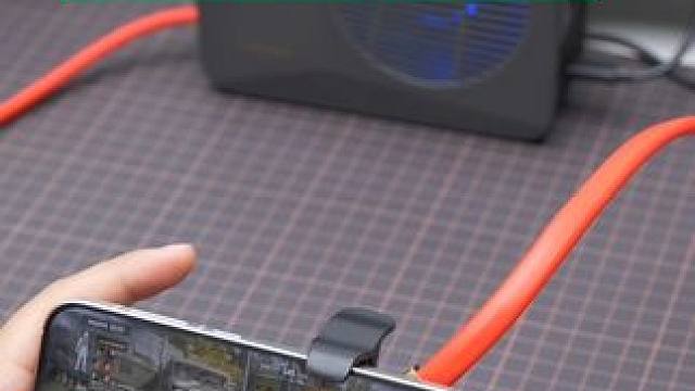 手游玩家夏天的好搭档，液冷手机散热器#手机散热器 #手机液冷散热器 #手游 #数码科技 #礼物推荐