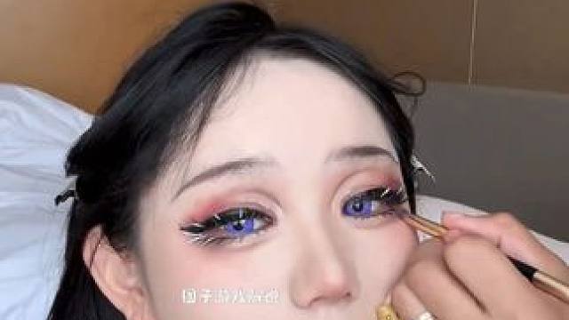 醒醒老师刚出新手村遇到顶级魅魔了 