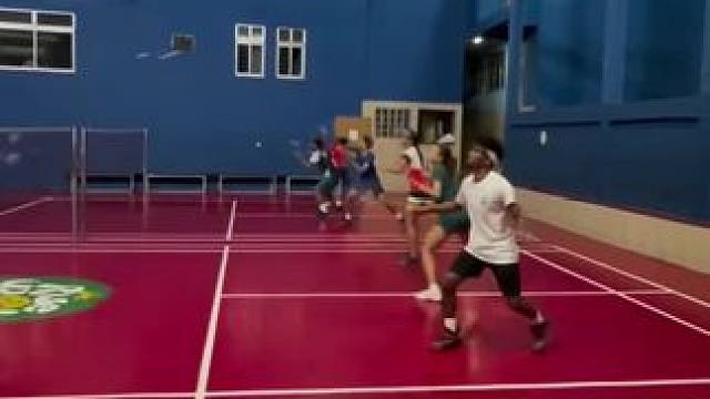 这是练什么呢#羽毛球 #享受羽毛球带来的快乐 #羽毛球训练