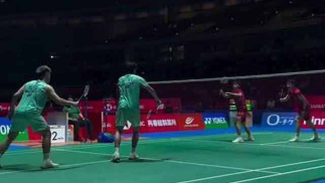 这一分太爽了#羽毛球 #日本羽毛球公开赛#男双#精彩瞬间