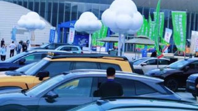 新能源汽车嘉年华启动 7月17-20日，新能源汽车嘉年华相约上合之珠博览中心#新能源汽车 #飞行器 