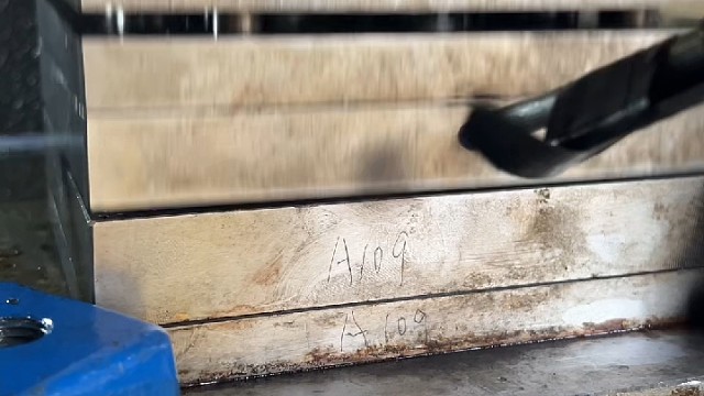 你们知道这种异形弹片用在什么产品上吗