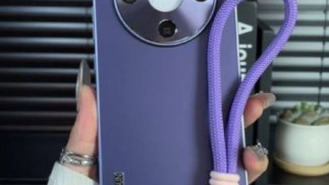 荣耀x70亚克力手机壳，可拆卸手绳，简约高级质感 #荣耀x70手机壳#手绳手机壳#不沾指纹手机壳#高