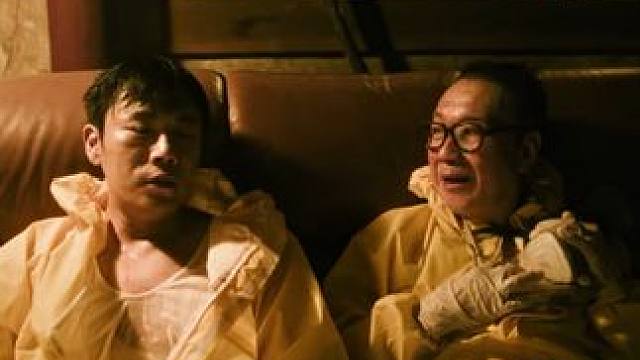 邓建立为了给妻子治病，想跟卢少骅一起干。卢少骅表示拒绝，随后邓建立带着麻黄素出现在制毒窝点。#秦昊 