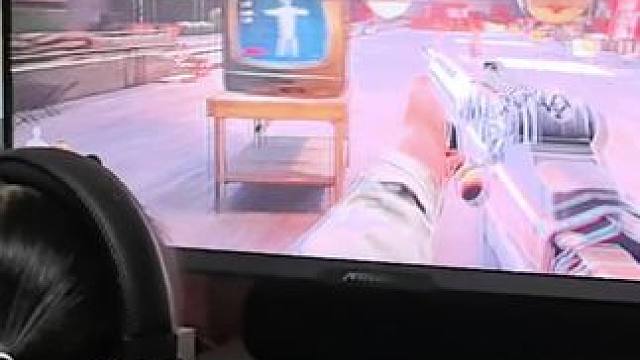 四岁小宝宝玩硬核射击游戏能有多厉害 #暗区突围无限 #暗区突围pc #端游上暗时刻 #暗区端游s2新