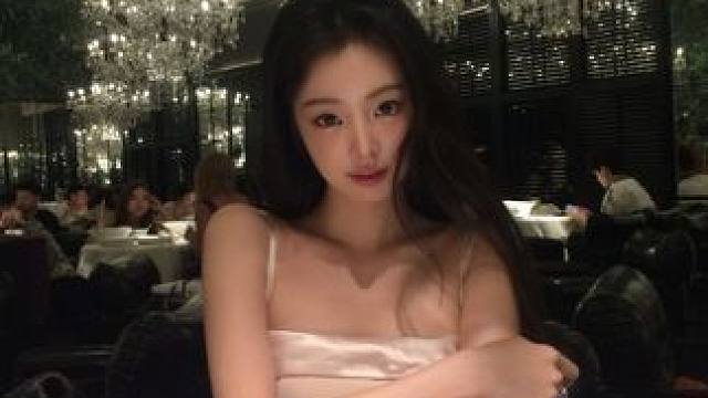 婚后一周年vlog！幸福简直易如反掌！ #vlog #一周年