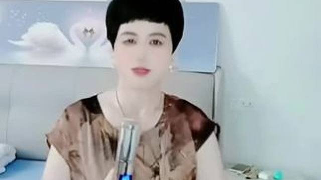 #自娱自乐开心就好 #表演我是认真的 #一个人的舞台也精彩 #纪录美好生活 #兄弟姐妹大家好 …