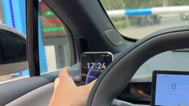 一秒扫上 应该没有人比我更快了吧 #智感扫码  #华为Pura80  #鸿蒙5大有不同  #专治各种