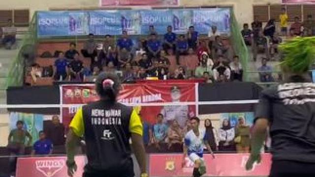 羽毛球界的顶级女神#老嫂子#打羽毛球女生#运动女孩#享受羽毛球带来的快乐