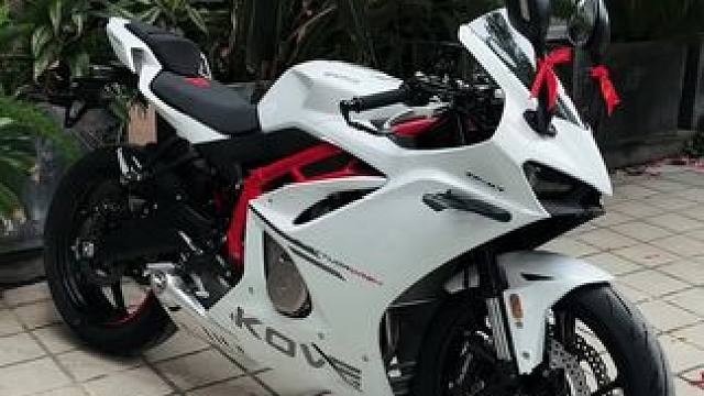 今年内拿下它没问题吧？ #凯越450rr曼岛 #四缸 #机车