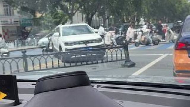 这朋友是个高手！