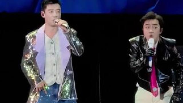 谁懂王祖蓝×郑恺合唱《超级英雄》含金量，梦回跑男DNA动了！ #王祖蓝#郑恺#超级英雄#王祖蓝杭州演
