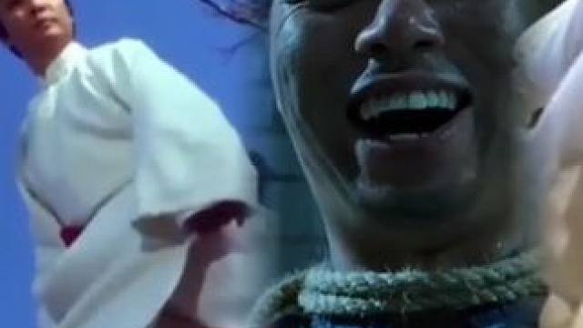 出场帅不过三秒！ #搞笑 #万万没想到 #影视剧 #离谱