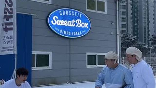 冬天可以这么玩了#羽毛球 #享受羽毛球带来的快乐