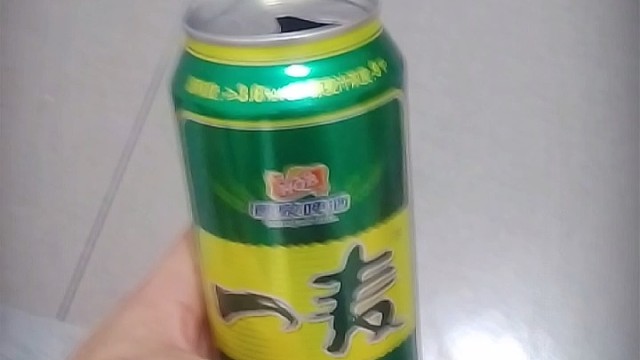 只有自己喝多了才知道没有人理解我有时候只能用这样的方式解决