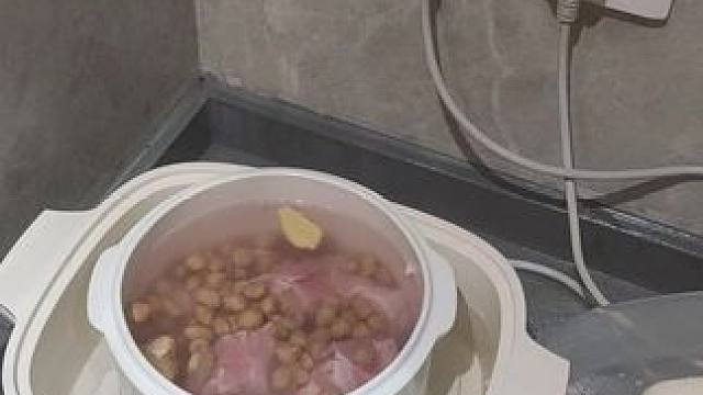 祝刷到这条视频的朋友。2025年。顺风顺水顺财神！事事顺意#游戏主播 #煲汤 #日常 #低谷期一定要