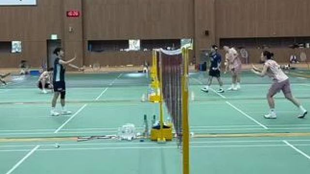 #羽毛球 #享受羽毛球带来的快乐 #羽毛球精彩片段