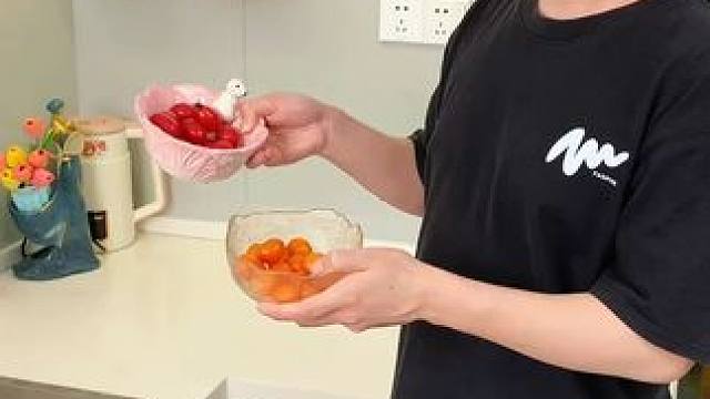 蜗牛自动清洗篮 蜗牛自动清洗篮，有了它，以后洗水果可就太方便了，自动洗干净还能自动沥水，#沥水篮  