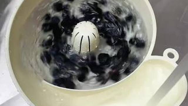 蜗牛清洗篮 有了它，以后洗水果可就太方便了，自动洗干净还能自动沥水，#沥水篮  #厨房好物   #创