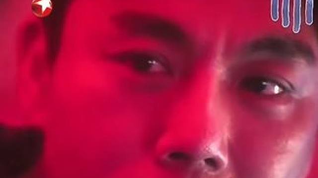 老熟人相见，是分外眼红还是其乐融融？#东方卫视扫毒风暴  #秦昊  #张世  #卢少骅