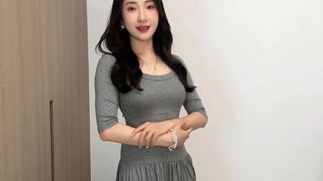 新款丨高冷有气质的芭蕾风连衣裙！ #高级感穿搭 #芭蕾风连衣裙