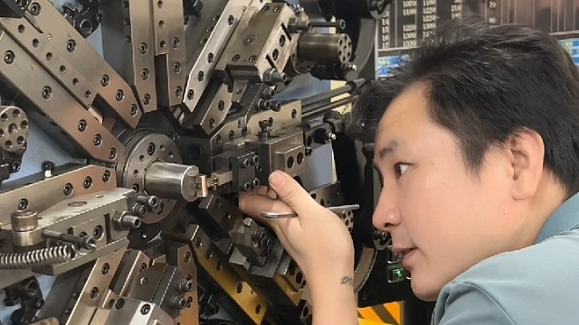 小小负极弹簧
用处无线大