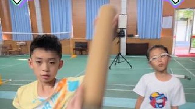 球桶进球挑战赛～ #羽毛球 #廖百川 #廖百顺