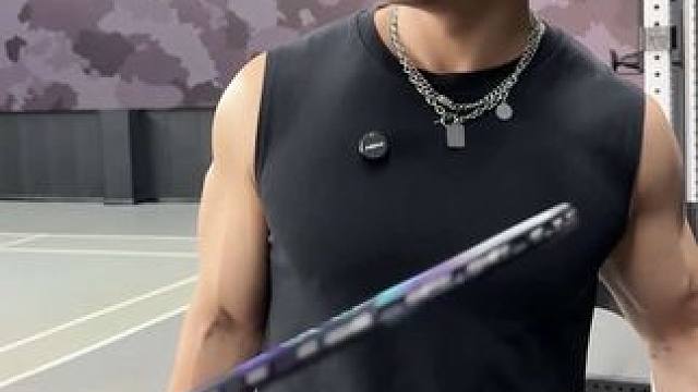 现在的00后员工真给力！ #羽毛球 #小阳哥球馆日常 #威臣剃刀X #亚狮龙 #小阳哥