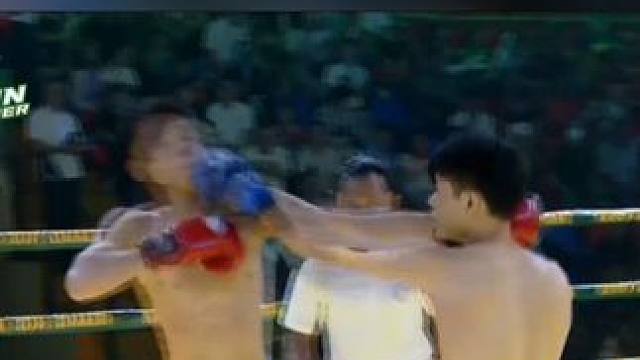 重拳重击速度与力量.#峨眉传奇 #搏击 #格斗 #体育