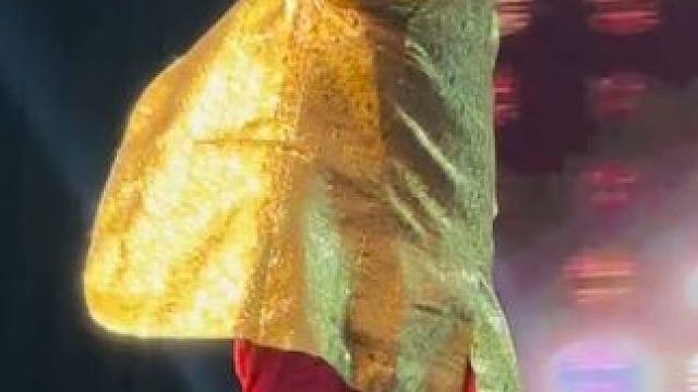 天天在直播间炸雷，现在是赵四现场版#刘老根大舞台