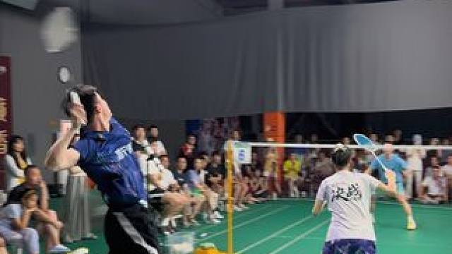 速度压不住 热爱藏不住#羽毛球 #羽毛球混双 #羽毛球精彩片段