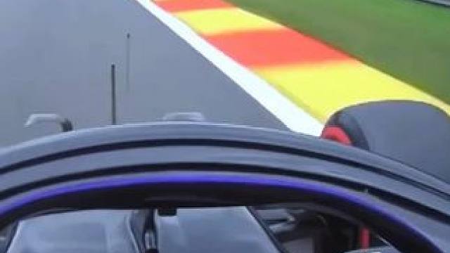 地表最强轨道车 — 梅赛德斯奔驰AMG-W11 —2020比利时大奖赛，汉密尔顿杆位圈，来感受一下梅